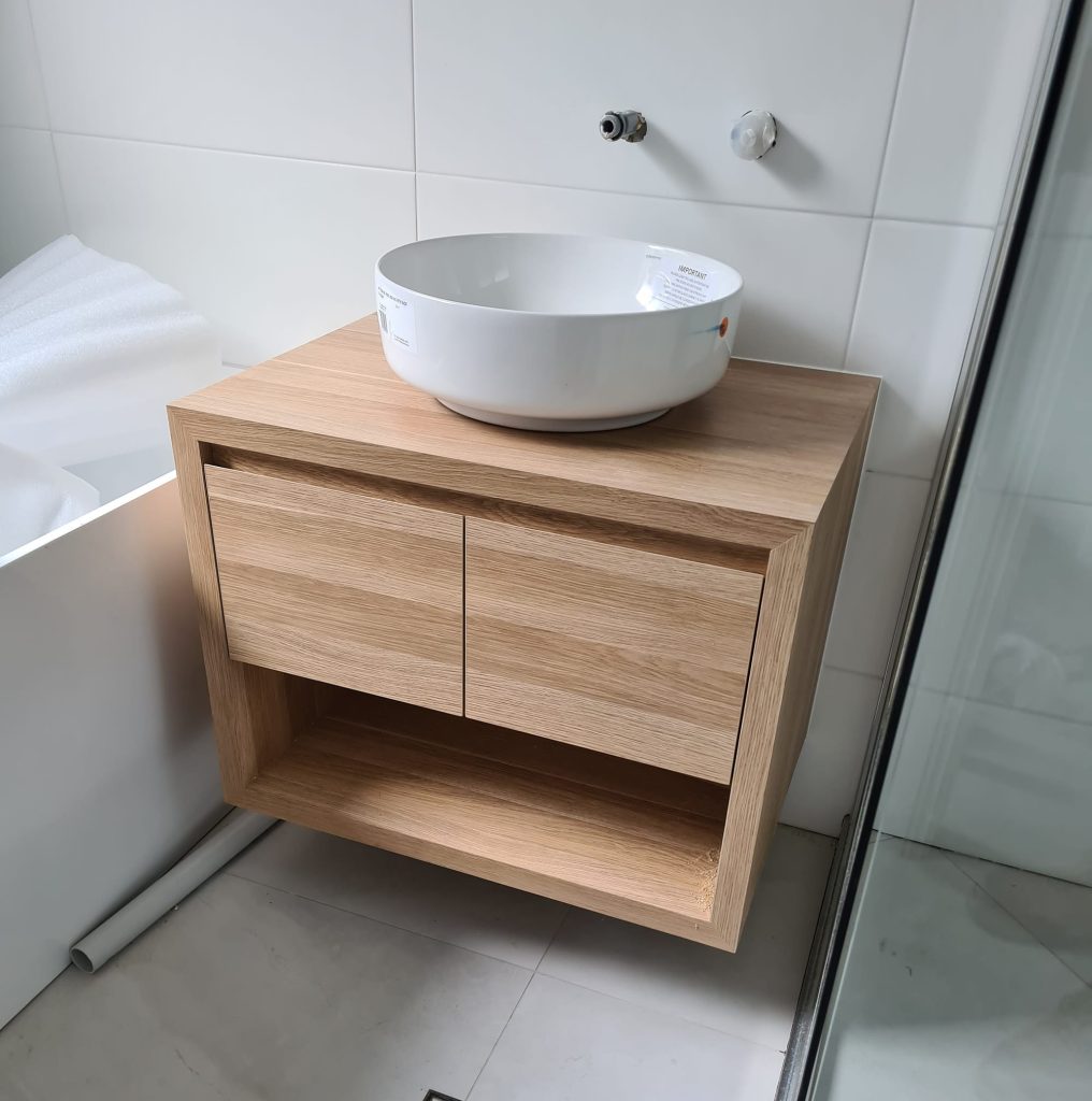 Bathroom Vanity Unit With Basin
