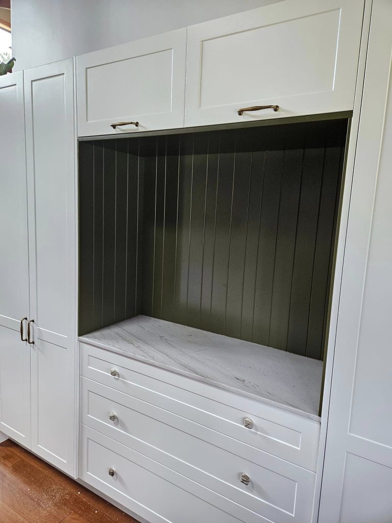 Kitchen with inset Benchtop
